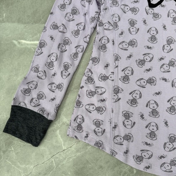 Girl’s Peanuts Thermal Snoopy Halloween Boo Skeleton Bats Long Sleeve Shirt XL - Picture 8 of 16